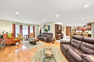 5 Dell Ave, Wakefield, MA 01880 - Photo 18