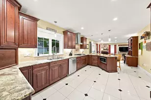 5 Dell Ave, Wakefield, MA 01880 - Photo 12