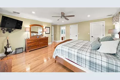 5 Dell Ave, Wakefield, MA 01880 - Photo 24