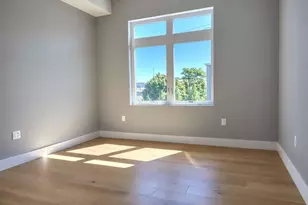 60 Cross St E, Somerville, MA 02145 - Photo 6