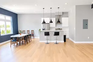 60 Cross St E, Somerville, MA 02145 - Photo 14