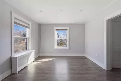 22 E Emerson St, Melrose, MA 02176 - Photo 4