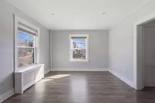 22 E Emerson St, Melrose, MA 02176 - Photo 4