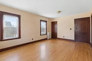 22 E Emerson St, Melrose, MA 02176 - Photo 18