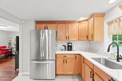 45 Brookline Ave, Haverhill, MA 01830 - Photo 10