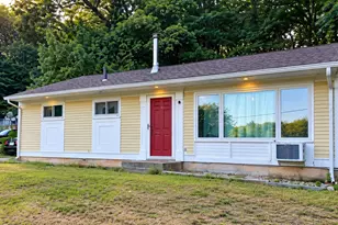 20 Hillside Dr, Northbridge, MA 01588 - Photo 1