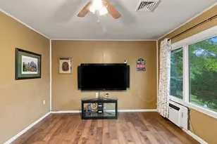 20 Hillside Dr, Northbridge, MA 01588 - Photo 4
