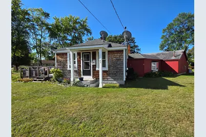 23 Coolidge Ave, Montague, MA 01376 - Photo 1