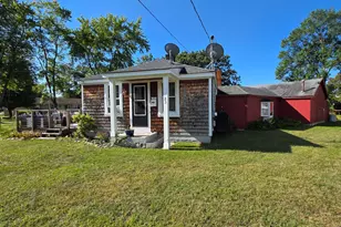 23 Coolidge Ave, Montague, MA 01376 - Photo 1