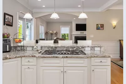 4 Darrens Way, Methuen, MA 01844 - Photo 8