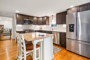 78 Pleasant St, Needham, MA 02492 - Photo 6