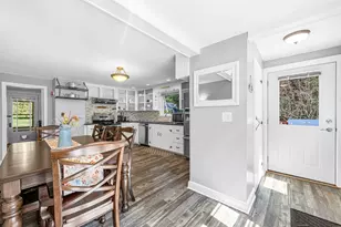 123 Metacomet St, Belchertown, MA 01007 - Photo 10