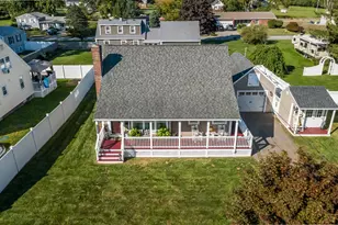 71 Sycamore St, Swansea, MA 02777 - Photo 34