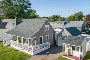 71 Sycamore St, Swansea, MA 02777 - Photo 4