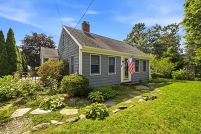 44 Brick Kiln Rd, Falmouth, MA 02536 - Photo 2