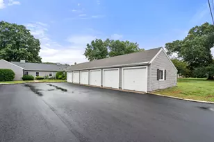 54 Horseshoe Dr, Chicopee, MA 01022 - Photo 28