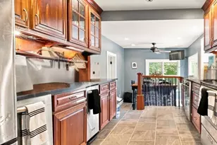 10 Pilgrim Way, Walpole, MA 02032 - Photo 18