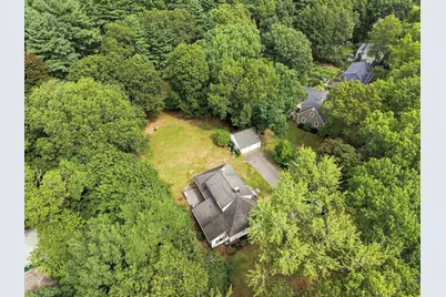 10 Pilgrim Way, Walpole, MA 02032 - Photo 24