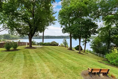 48 Locksley Rd, Lynnfield, MA 01940 - Photo 1