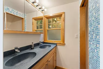 48 Locksley Rd, Lynnfield, MA 01940 - Photo 18