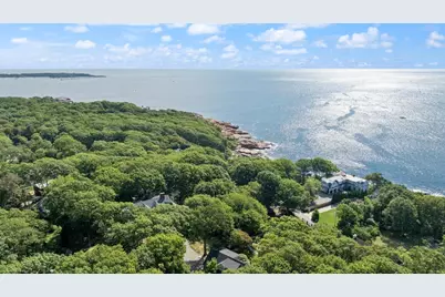 158 Hesperus Ave #2L, Gloucester, MA 01930 - Photo 2