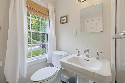 28 Drury Ln, Worcester, MA 01609 - Photo 28