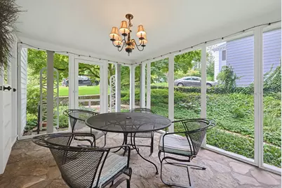 28 Drury Ln, Worcester, MA 01609 - Photo 16