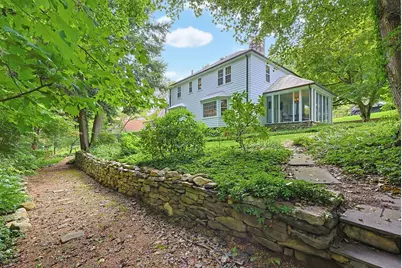 28 Drury Ln, Worcester, MA 01609 - Photo 40