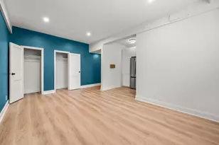 33 Lennon Ct, Boston, MA 02127 - Photo 8