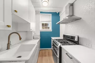 33 Lennon Ct, Boston, MA 02127 - Photo 4