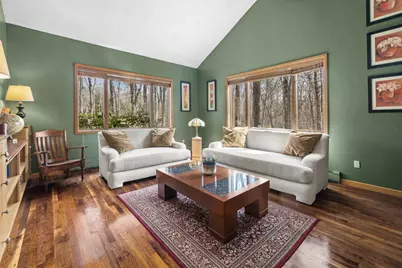 275 Chestnut, Uxbridge, MA 01569 - Photo 4