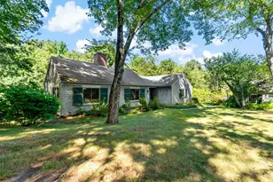 84 Carpenter St, Rehoboth, MA 02769 - Photo 2