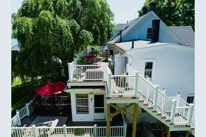 376 Main St #4, Amesbury, MA 01913 - Photo 4