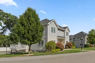 27 Eagle Nest, Clinton, MA 01510 - Photo 2