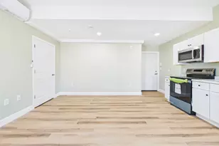110 8th St, New Bedford, MA 02740 - Photo 26