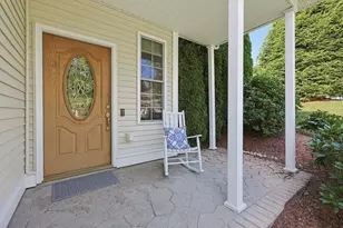 17 Hartland Way, Acton, MA 01720 - Photo 2