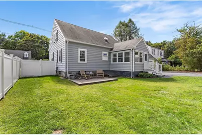 403 June St, Worcester, MA 01602 - Photo 26