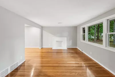 23 Poplar St, Sudbury, MA 01776 - Photo 4