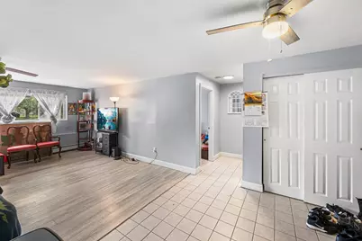 347 Pawtucket Blvd #3, Lowell, MA 01854 - Photo 10