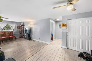 347 Pawtucket Blvd, Lowell, MA 01854 - Photo 10