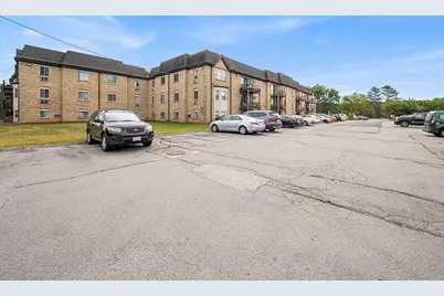 347 Pawtucket Blvd #3, Lowell, MA 01854 - Photo 2