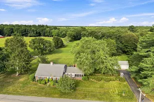 478 Neck Rd, Rochester, MA 02770 - Photo 1