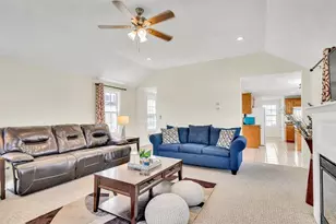 5 Wright St, Lowell, MA 01854 - Photo 8