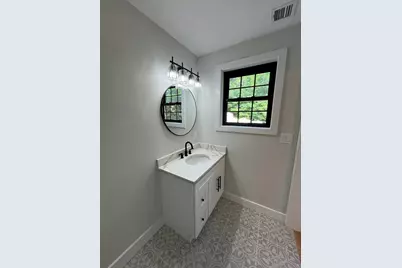 46 Emond St #A, Northbridge, MA 01534 - Photo 6
