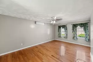 388 Varnum Ave, Lowell, MA 01854 - Photo 20