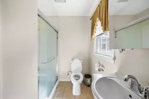 388 Varnum Ave, Lowell, MA 01854 - Photo 28