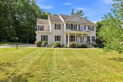 9 Forbes Rd, Hudson, MA 01749 - Photo 2