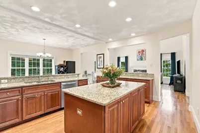 9 Forbes Rd, Hudson, MA 01749 - Photo 10
