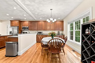 9 Forbes Rd, Hudson, MA 01749 - Photo 12