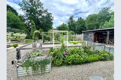 42 Bliss, Northampton, MA 01062 - Photo 32